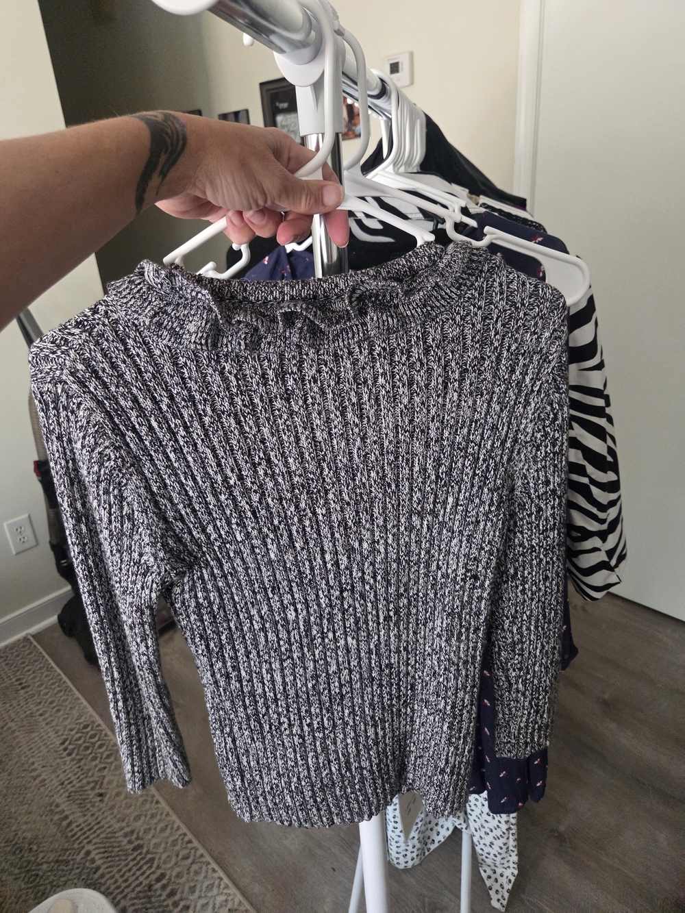 Ruby Rd. Gray Ruffled-Front Knit Cardigan SMALL - Picture 3 of 3